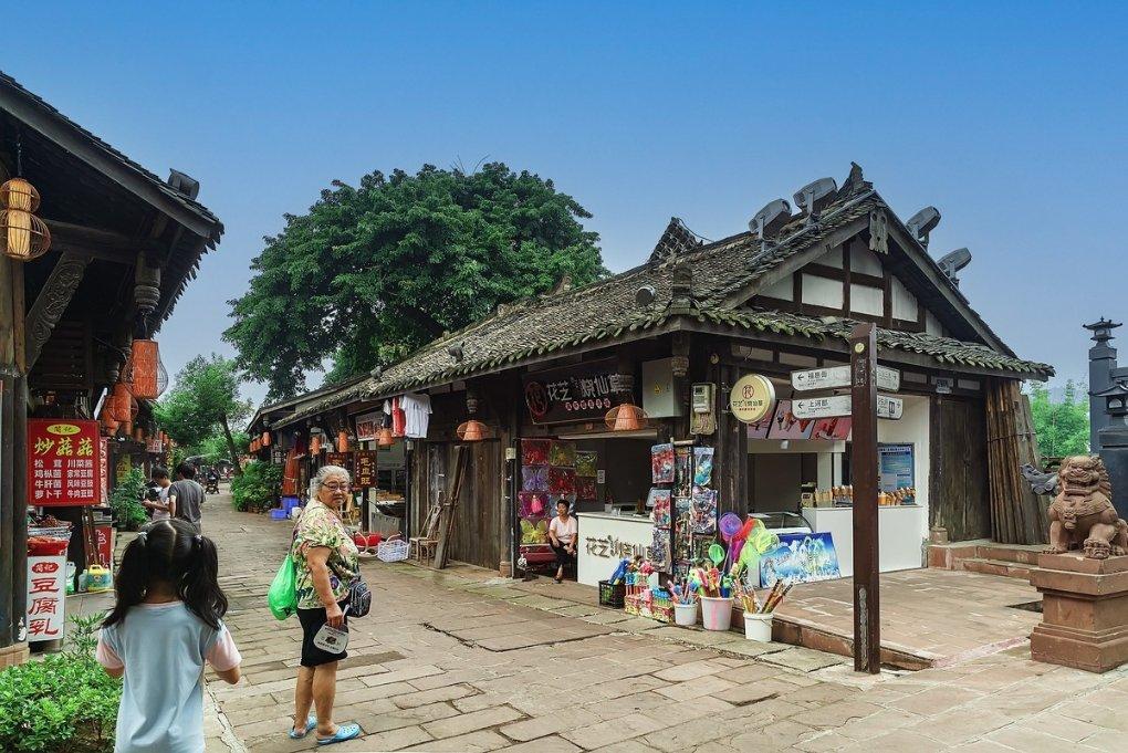 逃离小人国森林